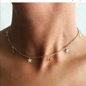 Super cute dainty star choker!